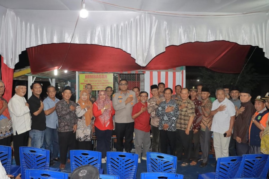 Jalin Sinergi, Kapolres Kampar 'Kunjungi' Pos Siskamling, Warga Pandau Jaya 'Semangat' Jaga Lingkungan!