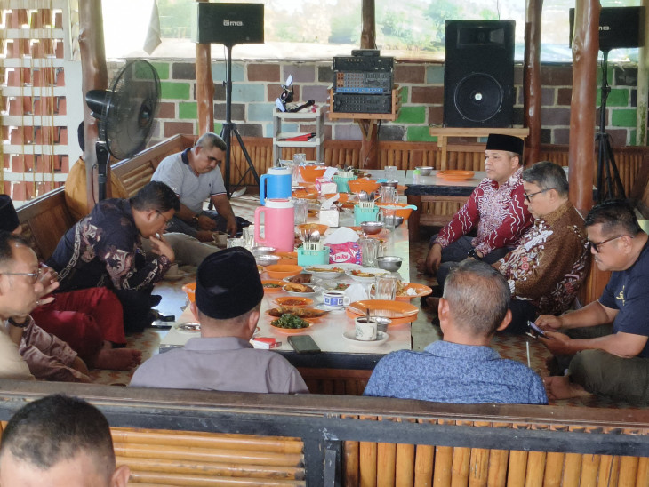 Camat XIII Koto Kampar Pimpin Rapat Finalisasi, Siap Tampil Maksimal di MTQ ke-54 Kabupaten Kampar