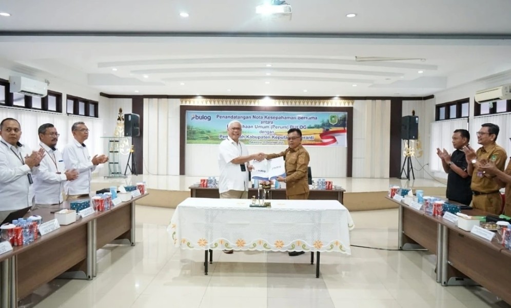 Perkuat Ketahanan Pangan, Bupati Asmar Teken MoU Hibah Tanah dengan Perum Bulog