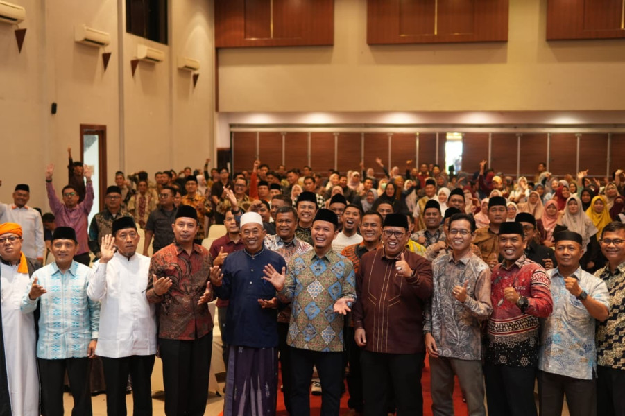 Buka Munas VIII KAPDH 2025, ‎Wako Agung: Alumni Darel Hikmah Kompak dan Solid ‎