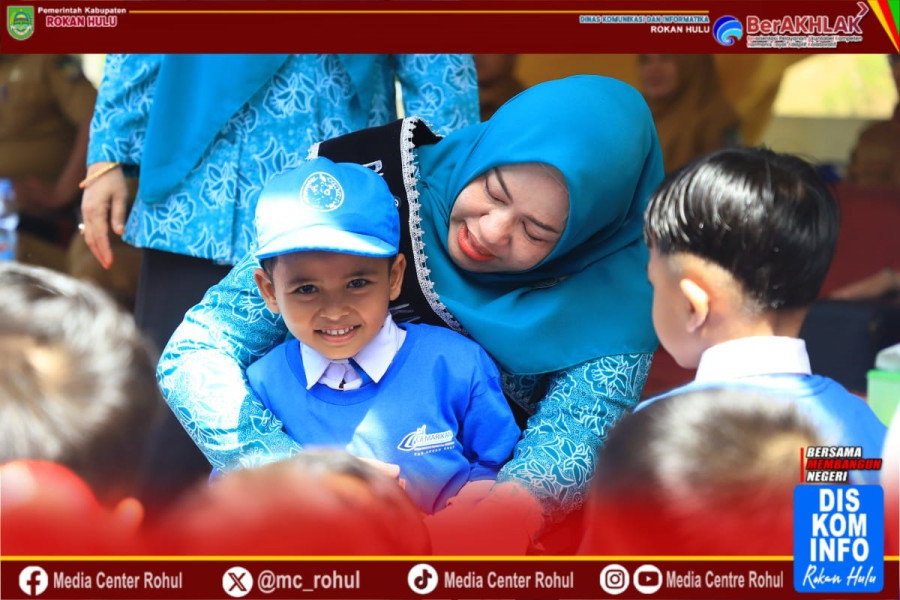 Bunda PAUD Rohul Buka Gemarikan, Dorong Konsumsi Ikan dan 7 Kebiasaan Anak Hebat