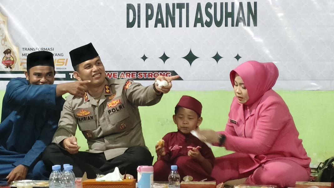 Momen Haru Kapolres Bukber Anak Panti Asuhan,