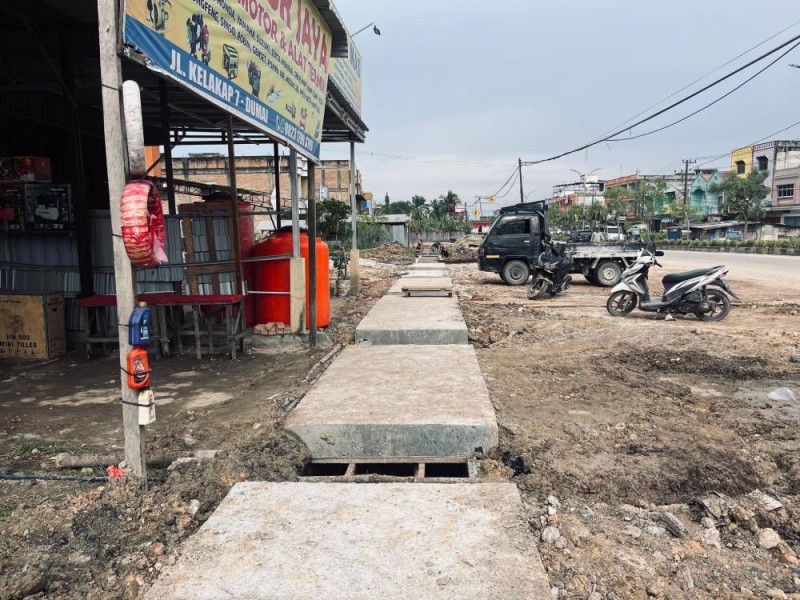 Pemko Dumai Bangun Drainase Sepanjang 356 Meter di Jalan Ratu Sima