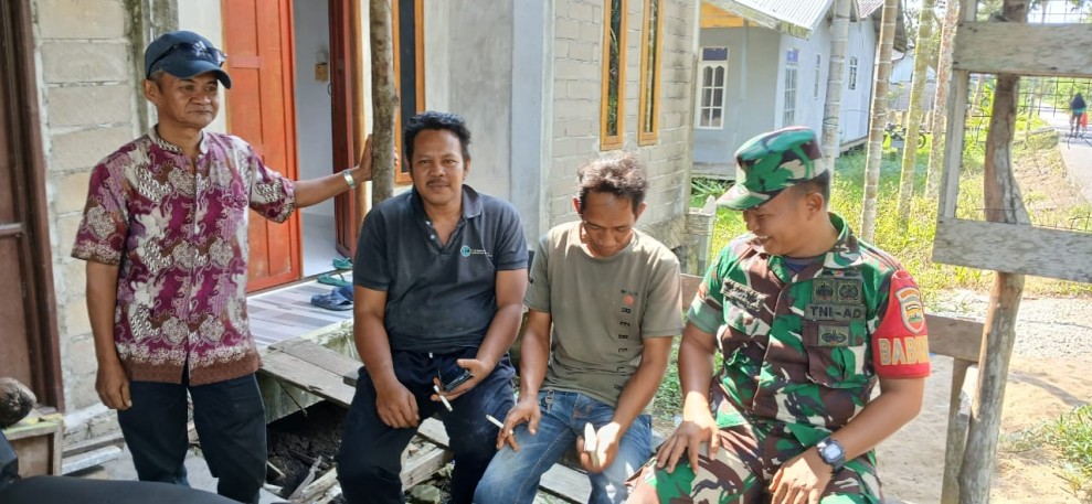 Babinsa Koramil 06/Kateman Sosialisasikan Program Pangan Murah