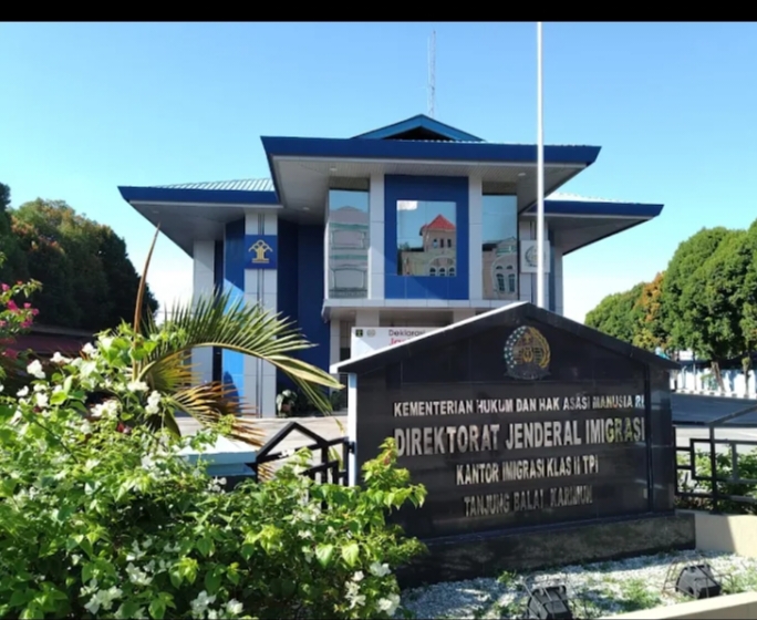 Lindungi WNI dari TPPO, Imigrasi Karimun Tunda Permohonan Paspor dan 17 Penumpang Awal 2026