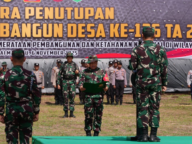Jejak Pengabdian Tak Terhapus Waktu: TMMD ke-126 Kodim 0322/Siak Resmi Ditutup