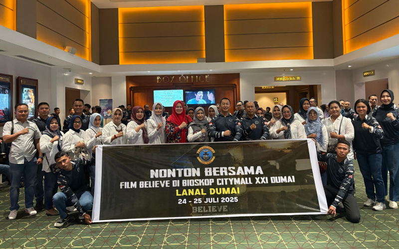 Bersama TNI AL, Pelindo Dumai Apresiasi Pemutaran Film Beliave