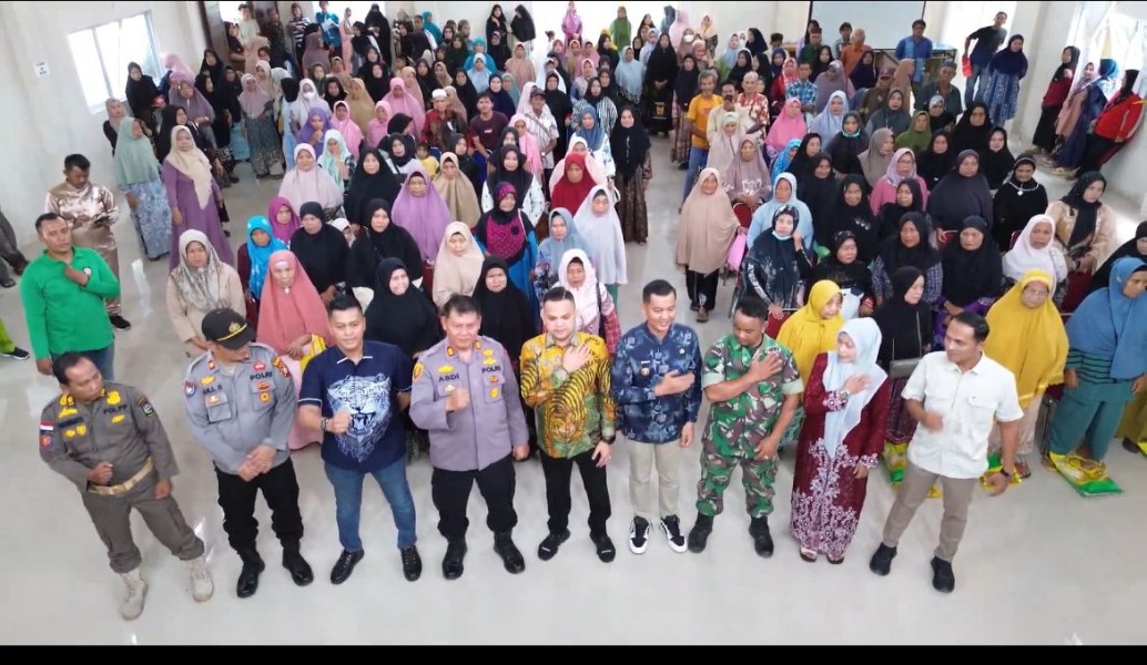 Berkah Jumat Pertama 2026, Elang 3 Hambalang Riau & Forkopimcam Santuni Warga Kurang Mampu, Kapolsek: Komitmen Berbagi, Awal yang Baik