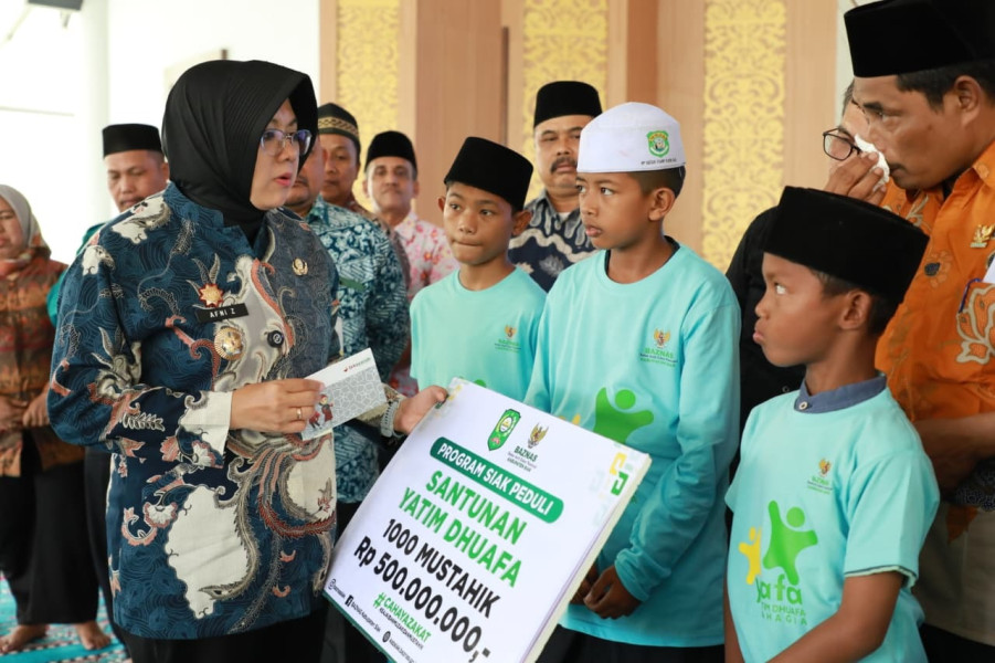 Program Siak Peduli Sentuh 877 Anak Yatim Dhuafa, Selain Uang Ada Alat Tulis