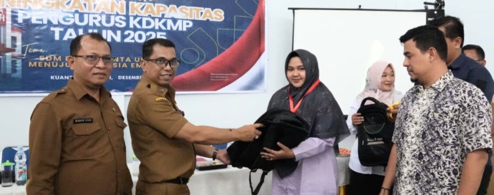 Sekda Kuansing Buka Pelatihan Peningkatan Kapasitas Pengurus KDKMP 2025