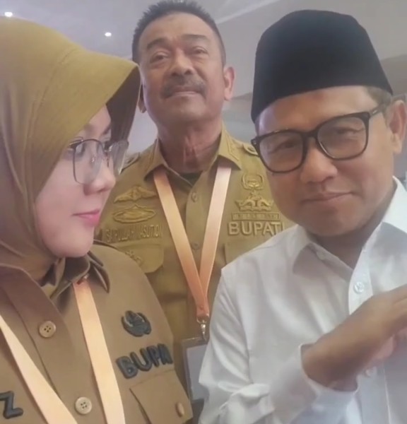 Bupati Siak Suarakan Aspirasi Buruh Outsourcing Langsung Ke Menko PM, Presiden Siapkan Tim Khusus