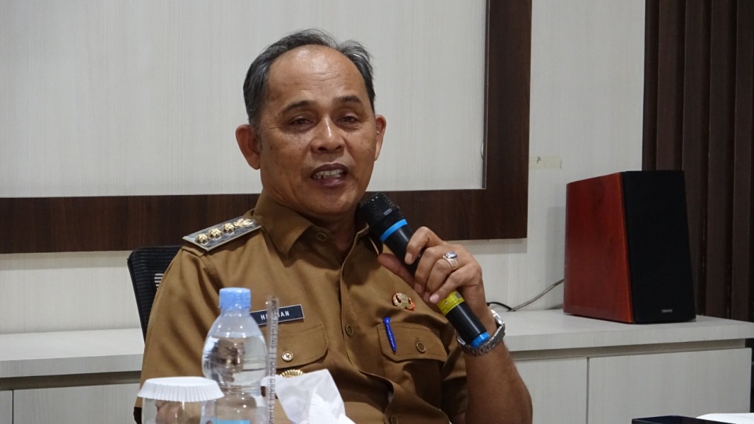 Bupati Herman Tata Pedagang Angkringan di Tembilahan, Siapkan Dua Lokasi Pusat Kuliner Malam
