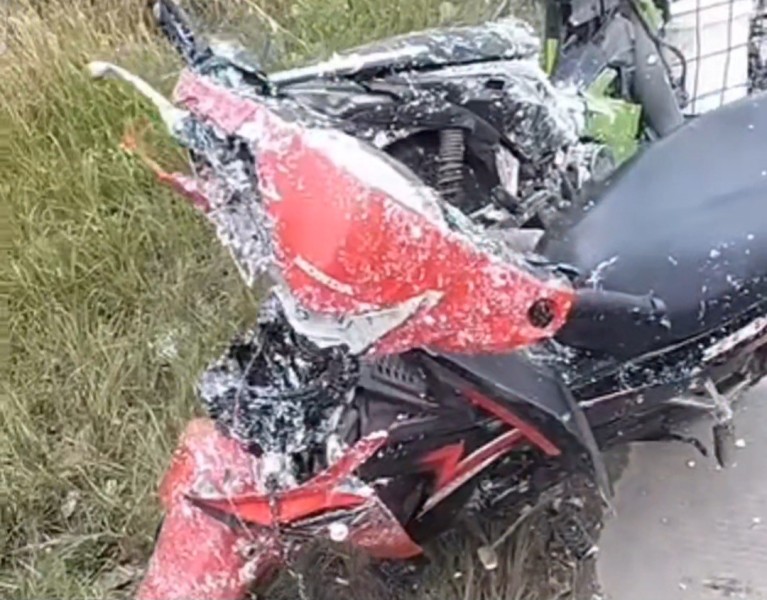Kecelakaan Dua Sepeda Motor di Jalan Lintas Samudra Keritang, Pasutri Lansia Dilarikan ke Puskesmas