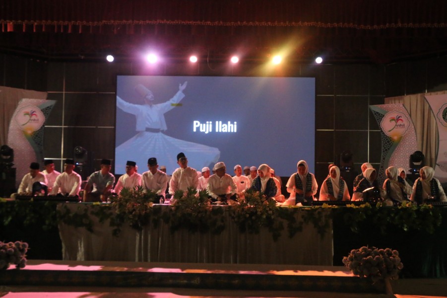 Bupati Inhil Harap Festival Hadroh Al-Banjari Se-Riau Jadi Agenda Tahunan