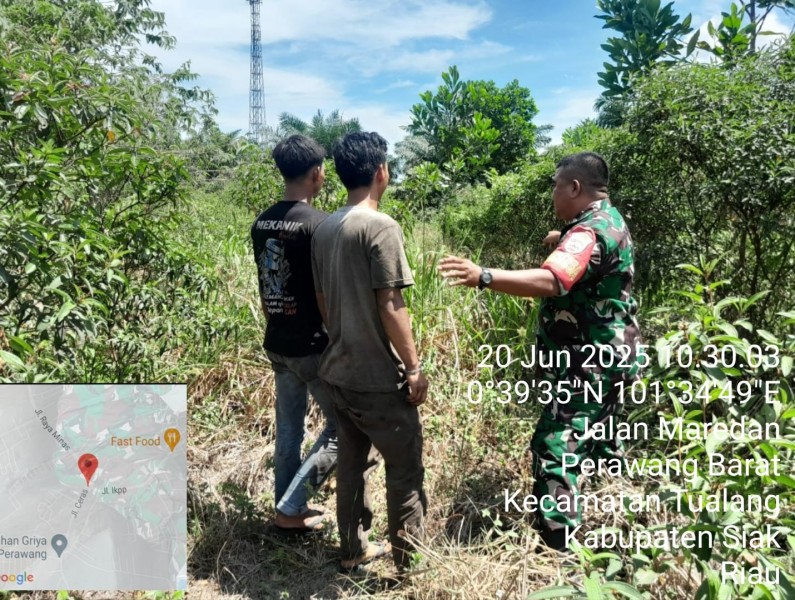 Babinsa Koramil 04/Perawang Laksanakan Patroli Karhutla, Nihil Titik Api dan Asap di Perawang Barat