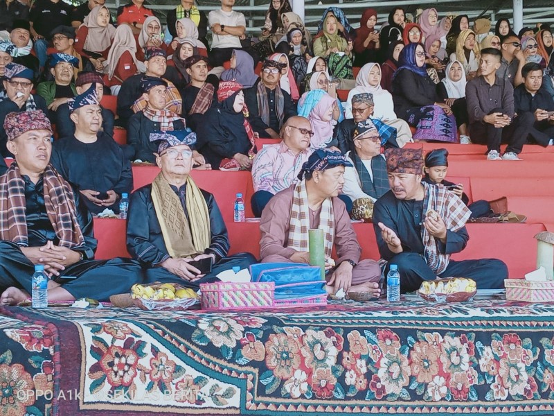 Festival Budaya Kerinci 2025 Resmi Ditutup: Pesona “Balik Ku Dahin” Pukau Ribuan Pengunjung