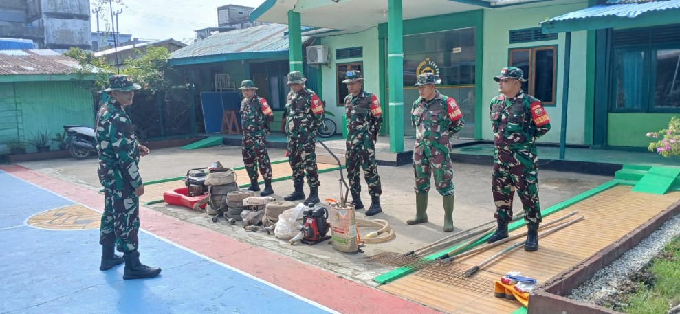 Koramil 06/Kateman Gelar Apel Kesiapsiagaan dan Pemeriksaan Peralatan Penanggulangan Karhutla