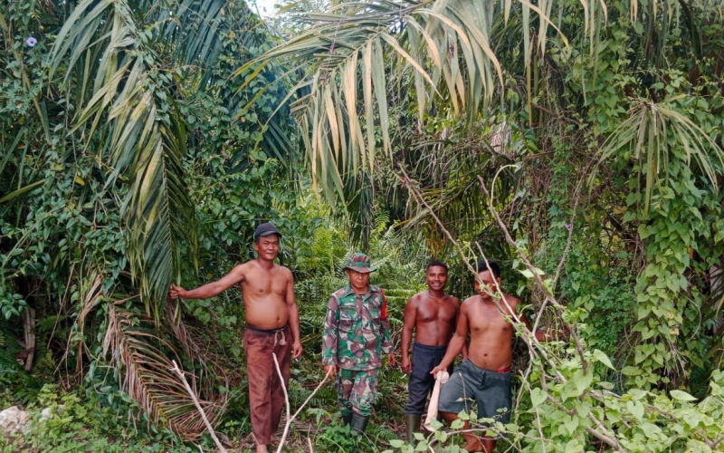 Cegah Karhutla, Babinsa Sei Geniot Tingkatkan Kualitas Patroli
