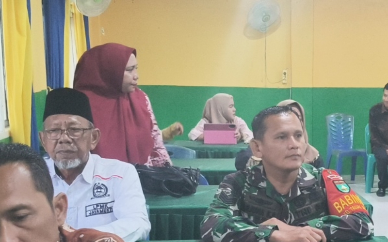 Babinsa Koramil 01/Dumai Hadiri Sosialisasi SPMB SMP Tahun Ajaran 2026/2027