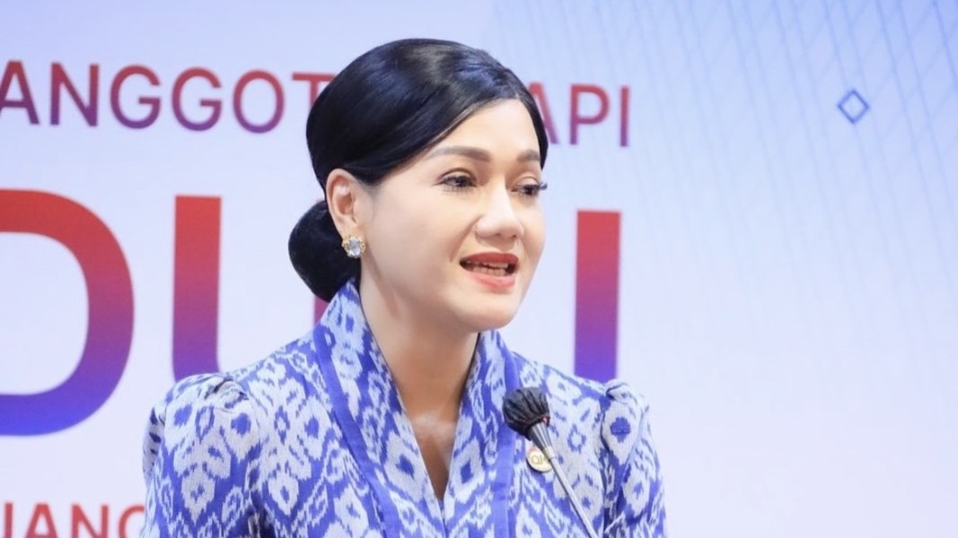 OJK Resmi Tunjuk Friderica Widyasari Jadi Ketua Merangkap Wakil Ketua