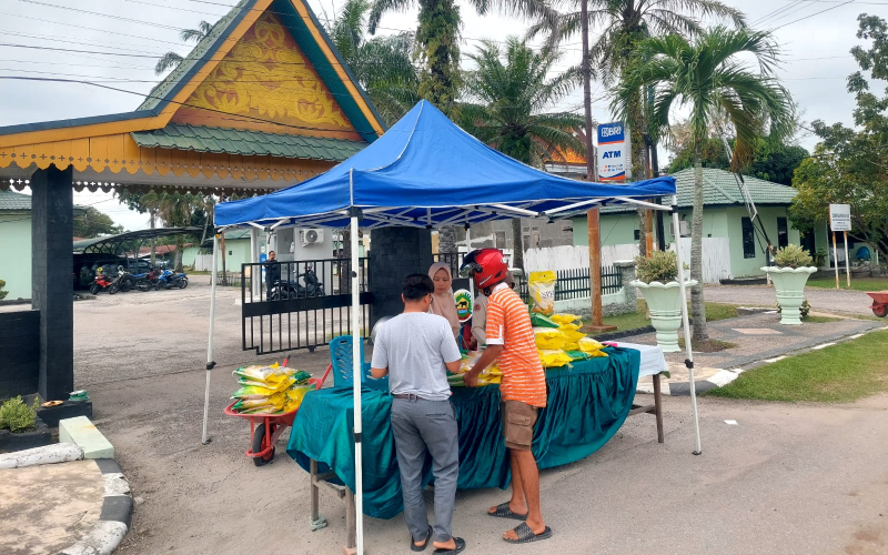 Wujud Kepedulian TNI, Kodim Dumai Laksanakan Pasar Murah Bantu Warga