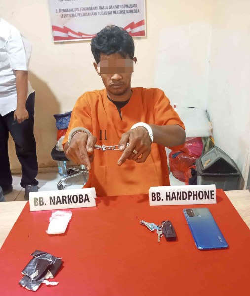 Satnarkoba Tangkap Pelaku Narkoba di Desa Merangin Bawa Sabu-sabu 25,97 Gram