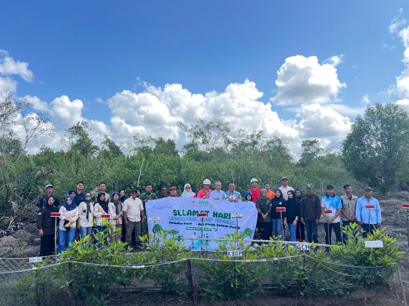 Lindungi Pesisir dari Ancaman Abrasi, PT ITA dan Forum Mangrove Merbau Galakkan Penanaman dan Edukasi Mangrove