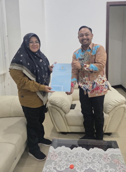 Datangi Kantor BKN, Bupati Siak Permudah Honorer Lengkapi Berkas
