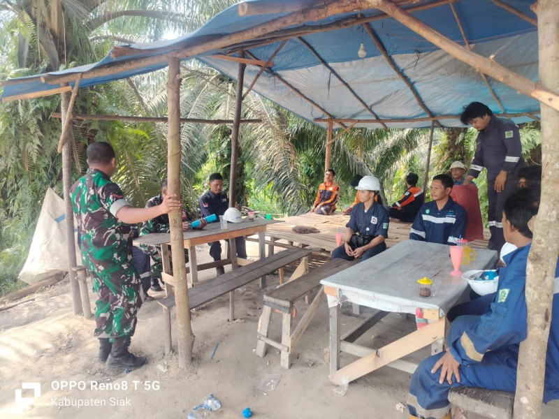 Babinsa Kopda AKP Hutagalung Ajak Warga Minas Barat Perangi Narkoba