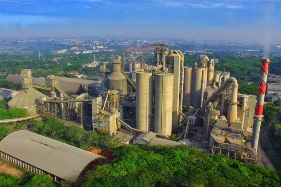 Industri Semen Tertekan, Solusi Bangun Indonesia Tetap Raih Laba Rp659 Miliar