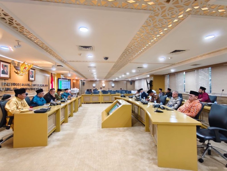 Anggota DPR RI dan DPD Dapil Riau Deklarasikan Daerah Istimewa Riau