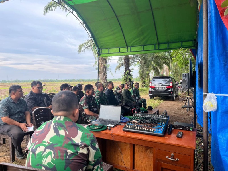 Kasdim 0314/Inhil Ikuti Vidcon Peninjauan Program Perairan Terpusat Bersama Paban VII/Karmater Sterad