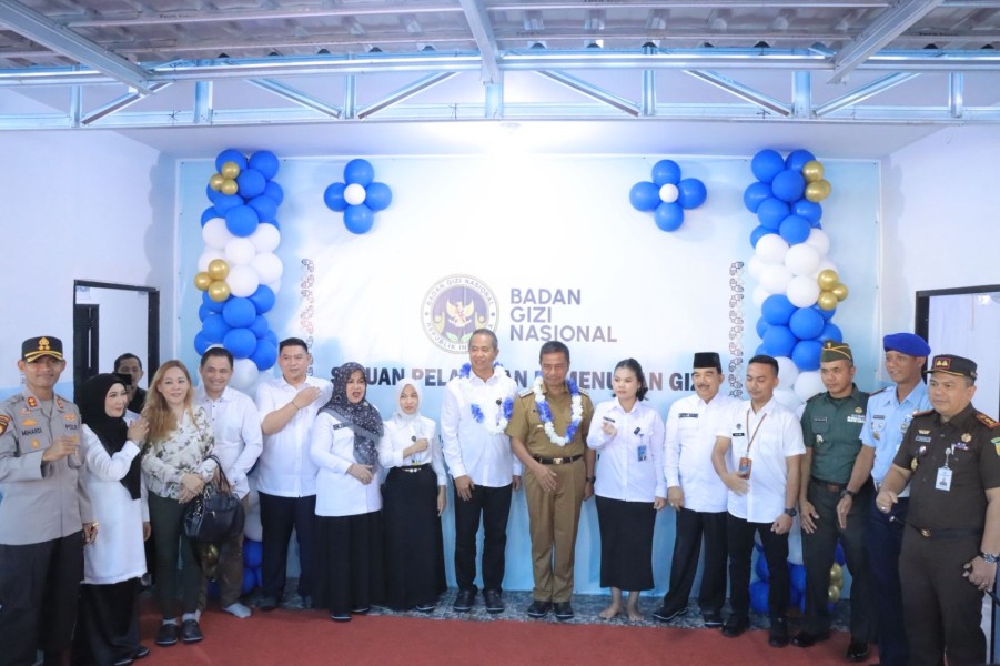 Kapolres Kampar Hadiri Peninjauan Dapur MBG oleh Tenaga Ahli Deputi KSP RI dan MOU BUMDES di Siberuang