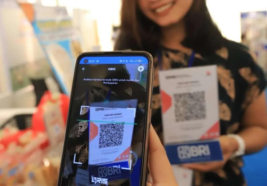 Dukung Ekonomi Digital, BRI Tembilahan Perluas Layanan QRIS dan Mesin EDC di Seluruh Pusat Perbelanjaan Indragiri Hilir
