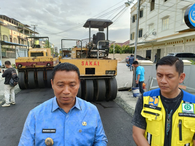 Pemko Pekanbaru Rampungkan Overlay 21 dari 29 Ruas Jalan Rusak, Target Selesai Akhir Tahun