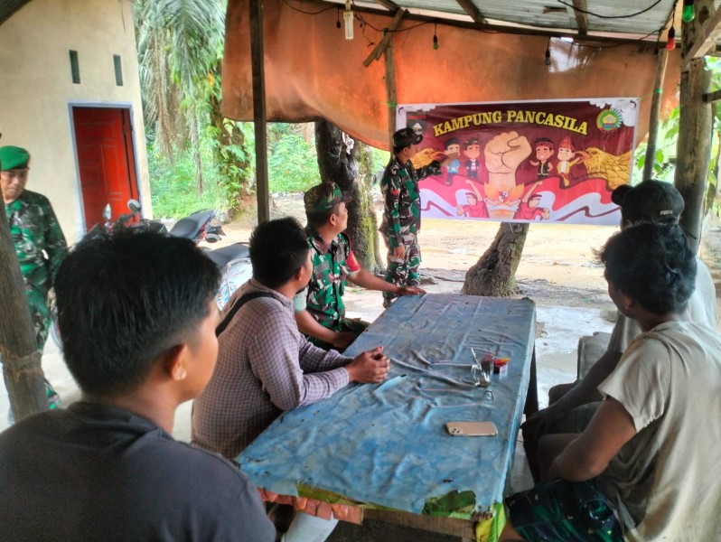 Danramil 03/Minas Dukung Sosialisasi Nilai-Nilai Pancasila di Kampung Pancasila Minas Jaya