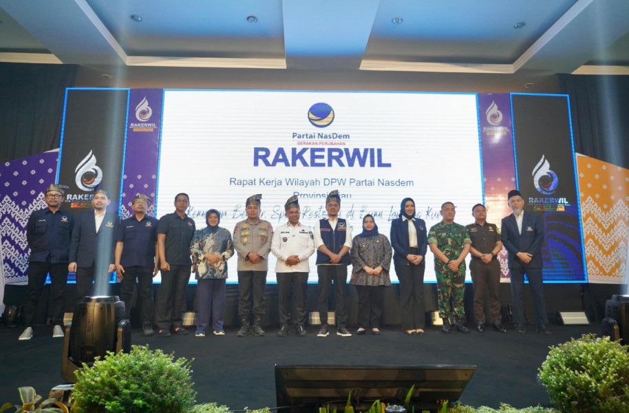 Bupati Bengkalis Hadiri Rakerwil Partai NasDem Riau dan Pelantikan DPD Bengkalis