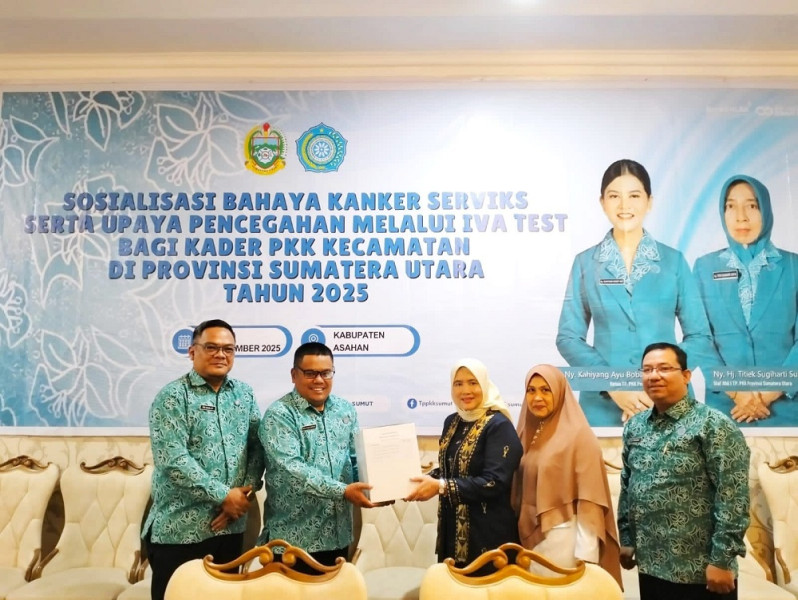 TP PKK Sumut Sosialisasikan IVA Test dan Serahkan Bantuan di Asahan
