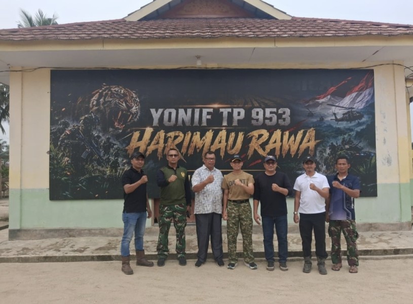 AGRINAS Melalui Mitra PT CMBR Kembali Salurkan Tahap Dua Sebanyak 20 Ekor Hewan Ternak Kambing Kepada Yonif TP 953/Harimau Rawa