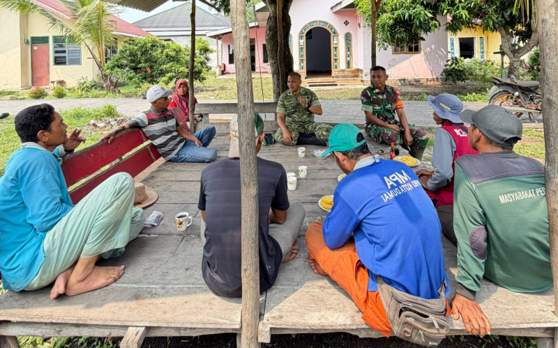 Tim Mabes TNI Turun ke Mundam, Petani Diingatkan Waspadai Karhutla