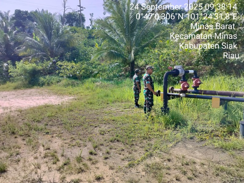 Babinsa Koramil 03/Minas Gencarkan Patroli dan Komsos di Area Minas Field