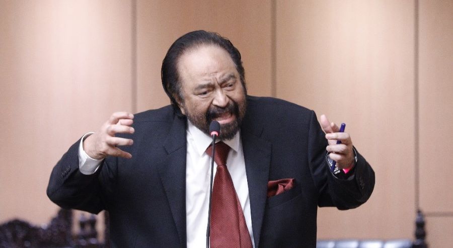 Surya Paloh Copot Ahmad Sahroni dan Nafa Urbach Dari Fraksi DPR RI