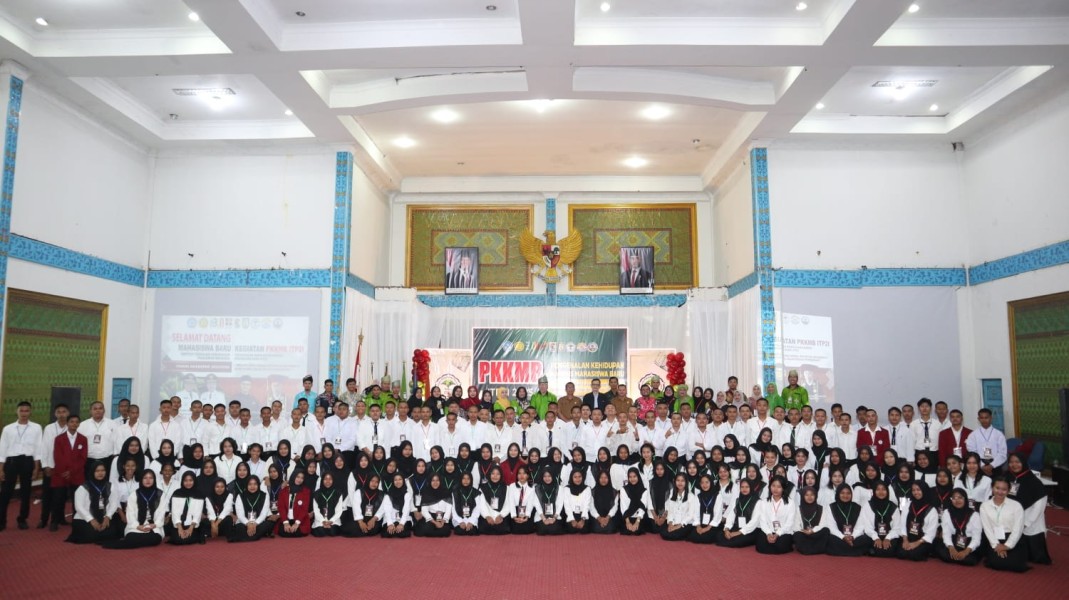 158 Mahasiswa Baru ITP2I Resmi Jalani PKKMB 2025: Cetak Generasi Global Inovator Perkebunan