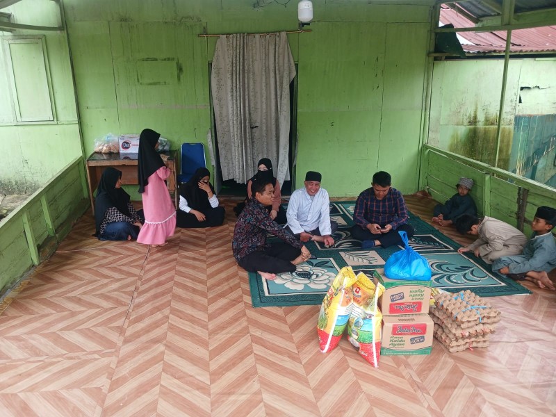 Satintelkam Polres Pelalawan Gelar Baksos HUT Intelijen Polri, IPTU Irmansyah Tegaskan Kepedulian