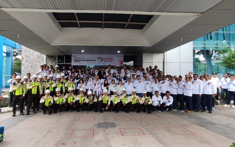 Pelindo Group Dumai Gelar Upacara Hari Pahlawan dengan Khidmat dan Penuh Makna