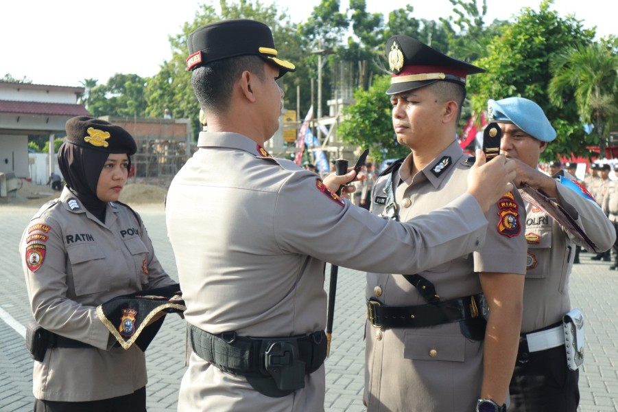Dua Kapolsek Jajaran Polres Inhu Dirotasi, Ini Pesan Tegas Kapolres Saat Sertijab