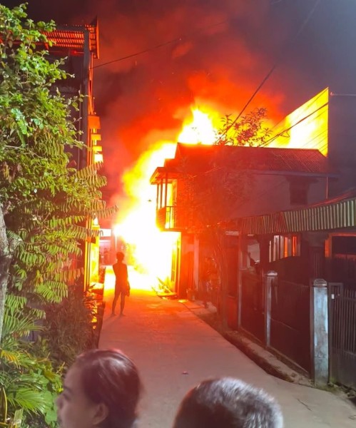 Kebakaran Rumah Kosong Saat Subuh, Diduga Sering Jadi Tempat Tongkrongan