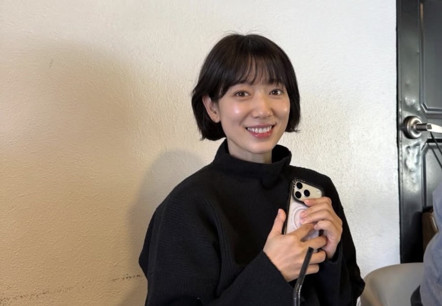 Park Shin Hye Donasikan 100 Juta Won Untuk Bantu Keluarga Orang Tua Tunggal di Korea