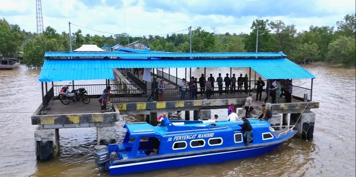 Warga Kampung Terluar Senang Pemkab Siak Hadirkan Layanan Kapal Gratis