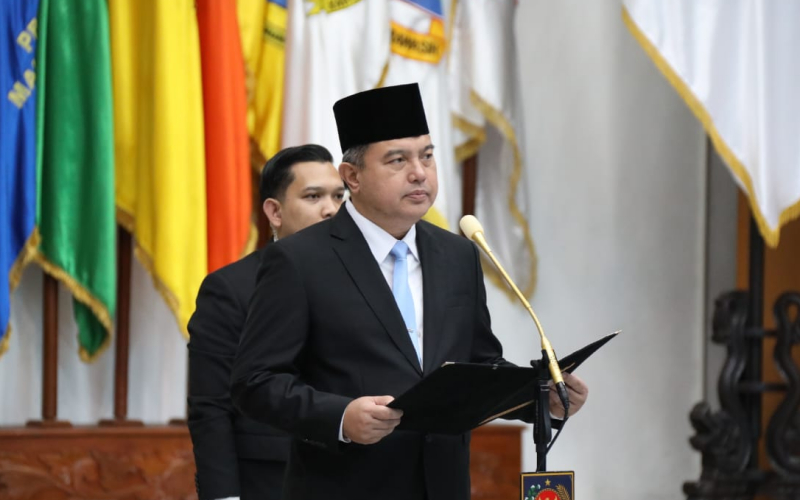 Lantik Pejabat Pimpinan Tinggi Pratama, Sekjen Kemendagri Tekankan Pentingnya Terobosan dan Ide Kreatif